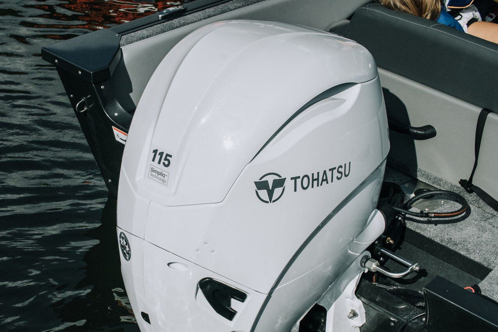Tohatsu MFS115 motor